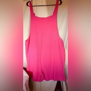 NWOT Hot Pink Gauzy Material Romper. Size 2 XL